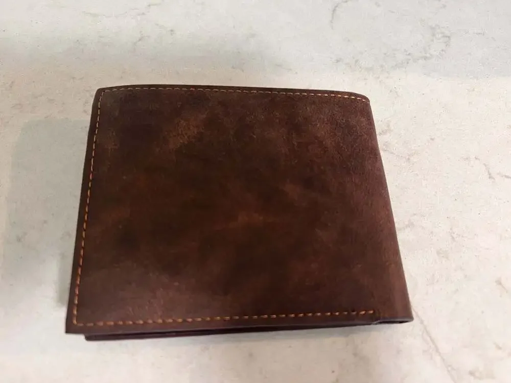 Yameili Style Men's Bi-fold Faux Leather Wallet with Two-Tone Design